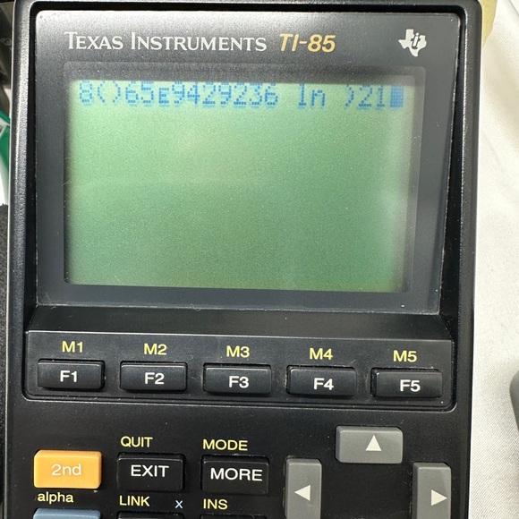 Texas Instruments TI-85 Advanced Scientific Calculator with Guidebook - Picture 13 of 13